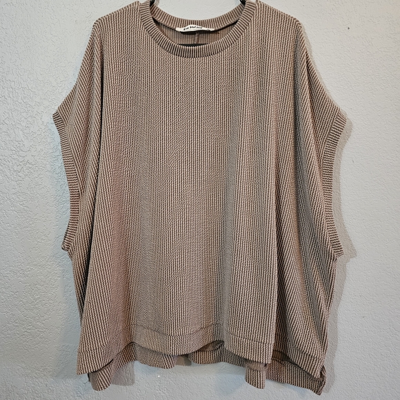 Three Bird Nest Taupe Crew Neck Sweater/Poncho, Womens Size Medium - Picture 2 of 7